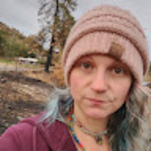 Meet your Posher, Janelle